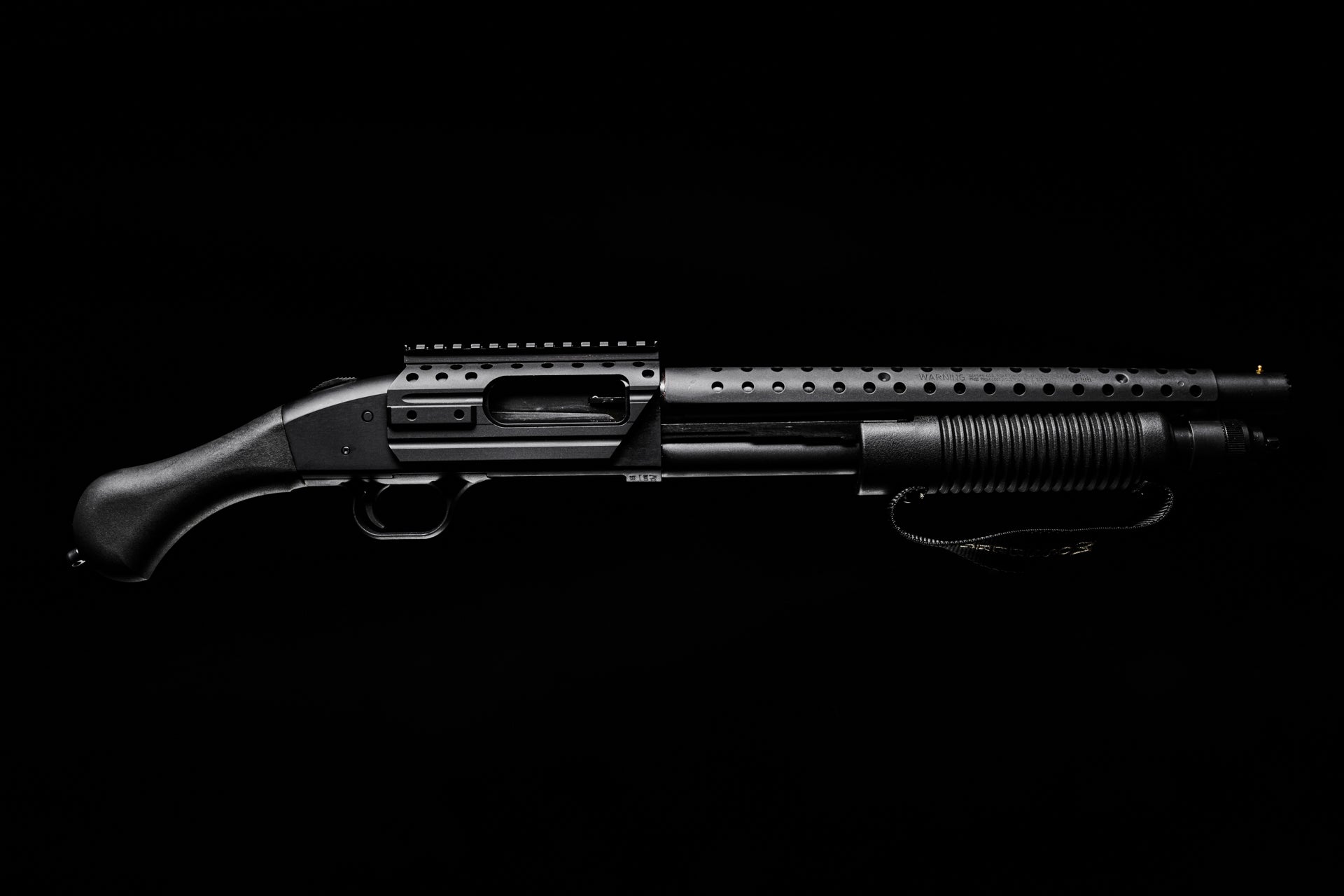 MOSSBERG 590 - BAD (Bear Arms Defense)